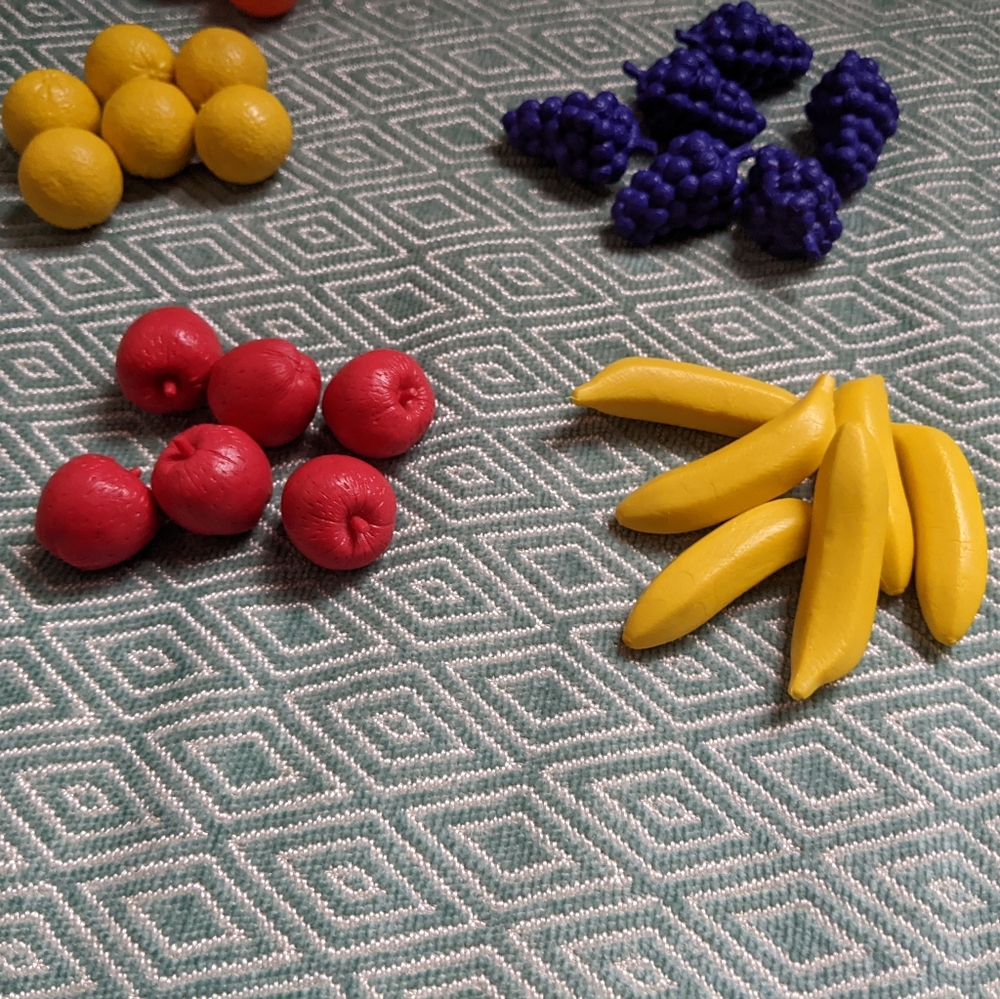 Learning Resources Super Sorting Pie - Picture 10 of 16